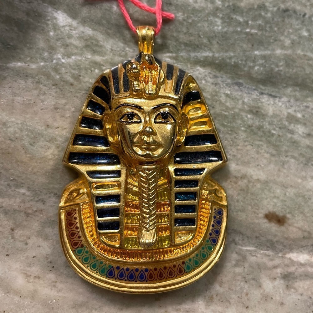 KING TUT GOLD FINISH NECKLACE PENDANT